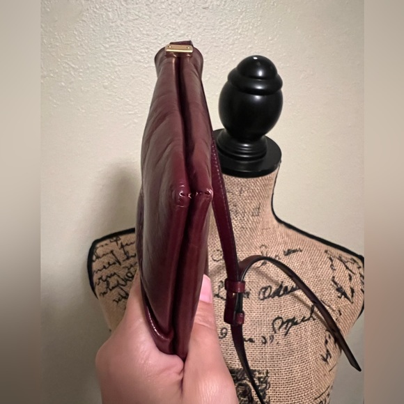 Marc Jacobs Burgundy Leather Crossbody Bag - Picture 14 of 16